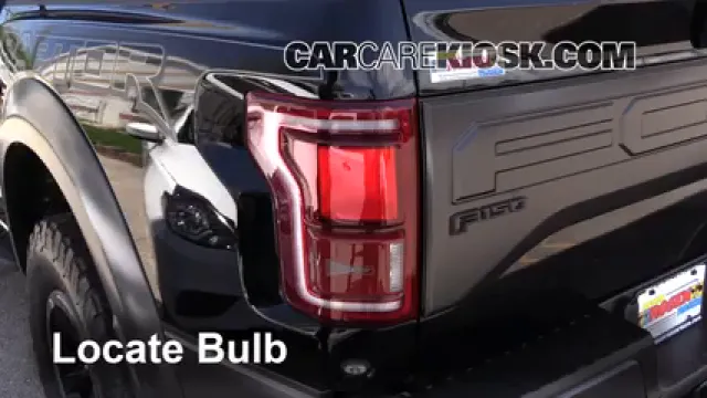 2017 Ford F-150 Raptor 3.5L V6 Turbo Crew Cab Pickup Éclairage Feu stop (remplacer ampoule)